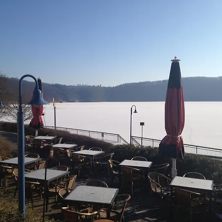Hotel Strandhaus Edersee Nr 12 - Kaminzimmer, Seeblick, Badestrand, Seeterrasse