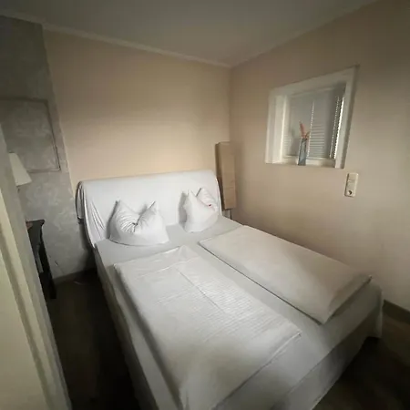 Strandhaus Edersee - Kaminzimmer, Seeblick, Badestrand, Seeterrasse Waldeck (Hessen)