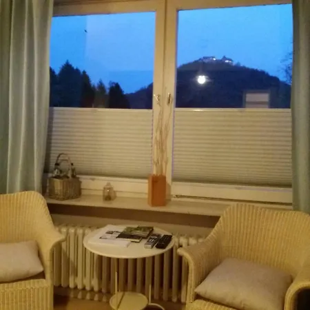 Strandhaus Edersee Nr 12 - Kaminzimmer, Seeblick, Badestrand, Seeterrasse Hotel 3*