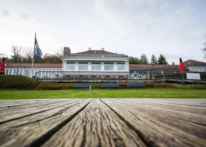 Hotel Strandhaus Edersee - Kaminzimmer, Seeblick, Badestrand, Seeterrasse Waldeck (Hessen)