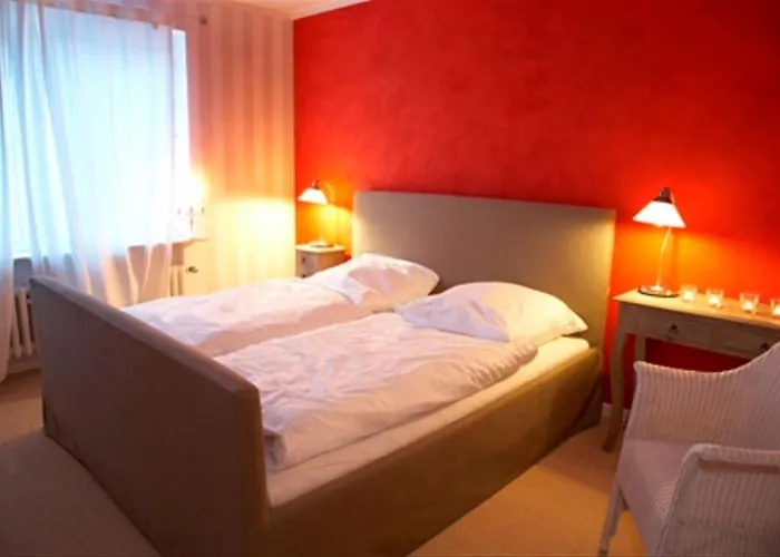 Strandhaus Edersee - Kaminzimmer, Seeblick, Badestrand, Seeterrasse