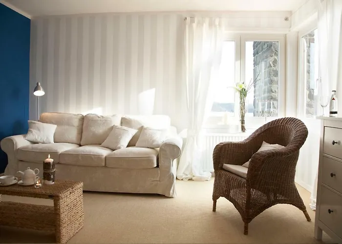 Strandhaus Edersee - Kaminzimmer, Seeblick, Badestrand, Seeterrasse Waldeck (Hessen)